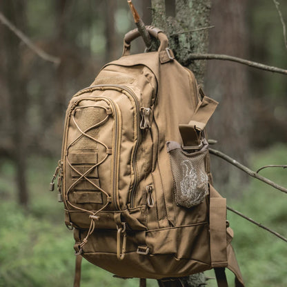 LQARMY 65L Outdoor Backpack Men's Outdoor Large Capacity Bag