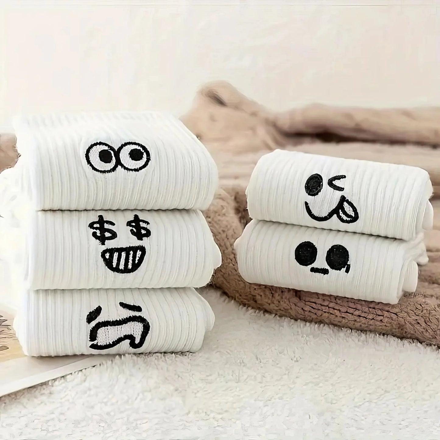 5 Pairs of Breathable and Comfortable Emoji Socks, Soft and Cute, Suitable for Daily Wear, Sports and Fitness