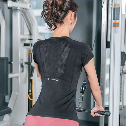 🖤  Breathable Yoga & Running Top